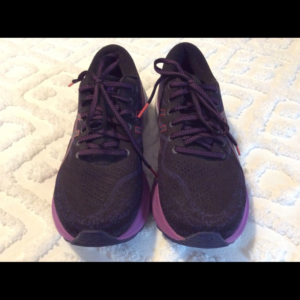 ASICS Gel Kayano 29 size 9